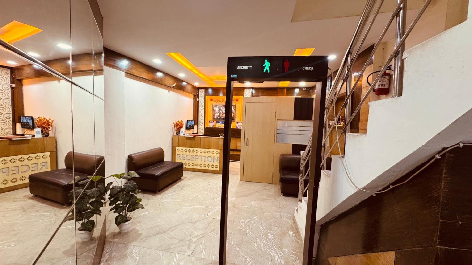 Cottage Lord Krishna Walking Distance From New Delhi Railway Station エクステリア 写真