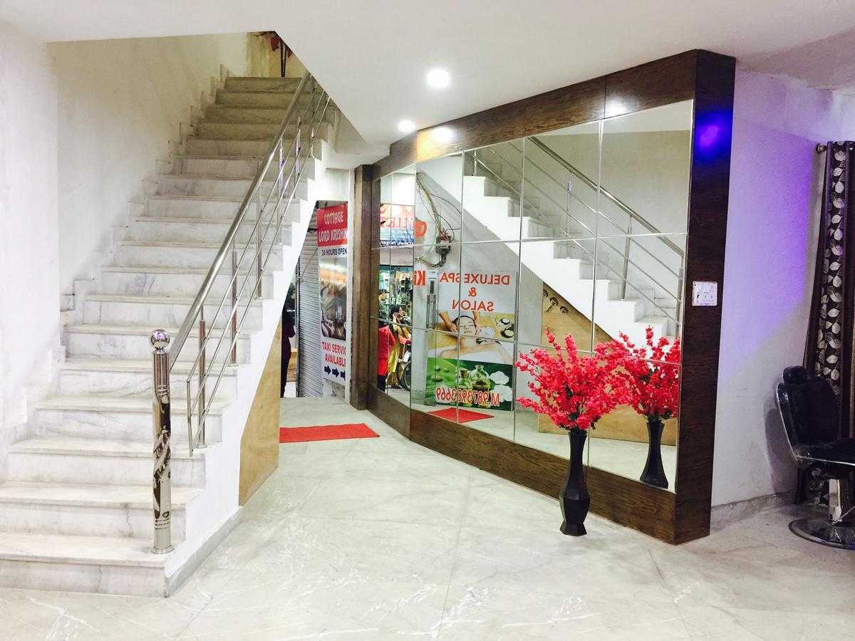 Cottage Lord Krishna Walking Distance From New Delhi Railway Station エクステリア 写真